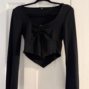 Black Long Sleeve Knot-Front Cropped Top